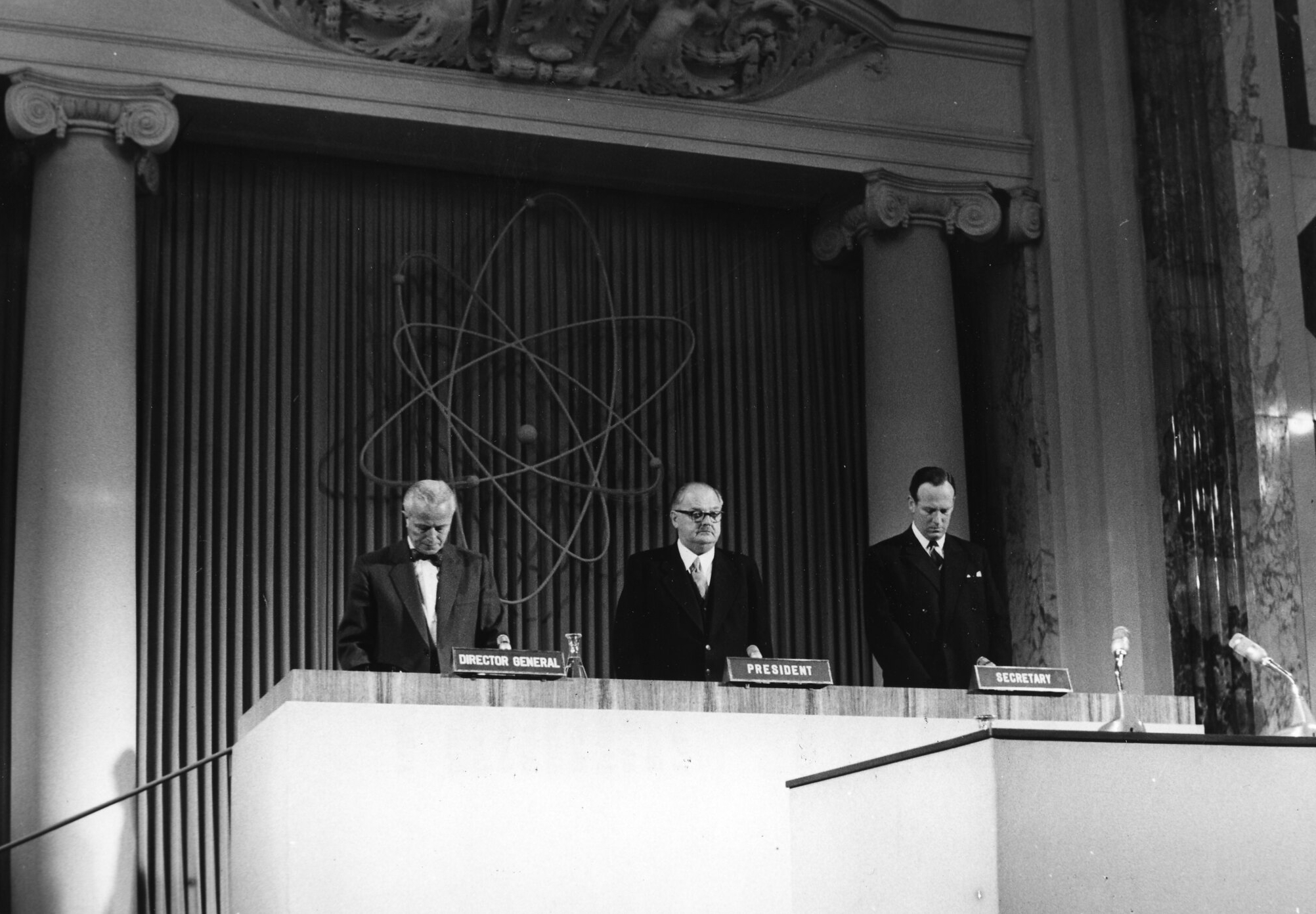 A minute of silence at the opening session of the second Annual General conference of the IAEA at Hofburg, Vienna, Austria, 22 September 1958. Photo by IAEA. 