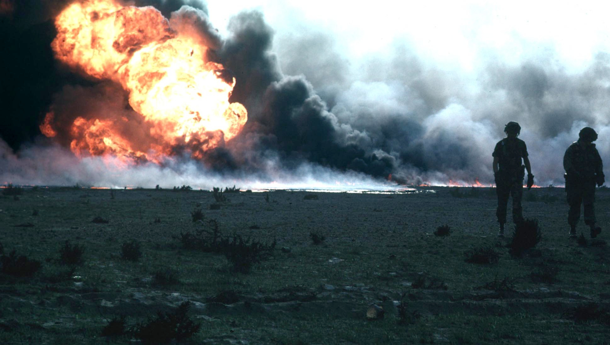 Burning oilfield during Operation Desert Storm, Kuwait, 1991. Source: wikimedia.com