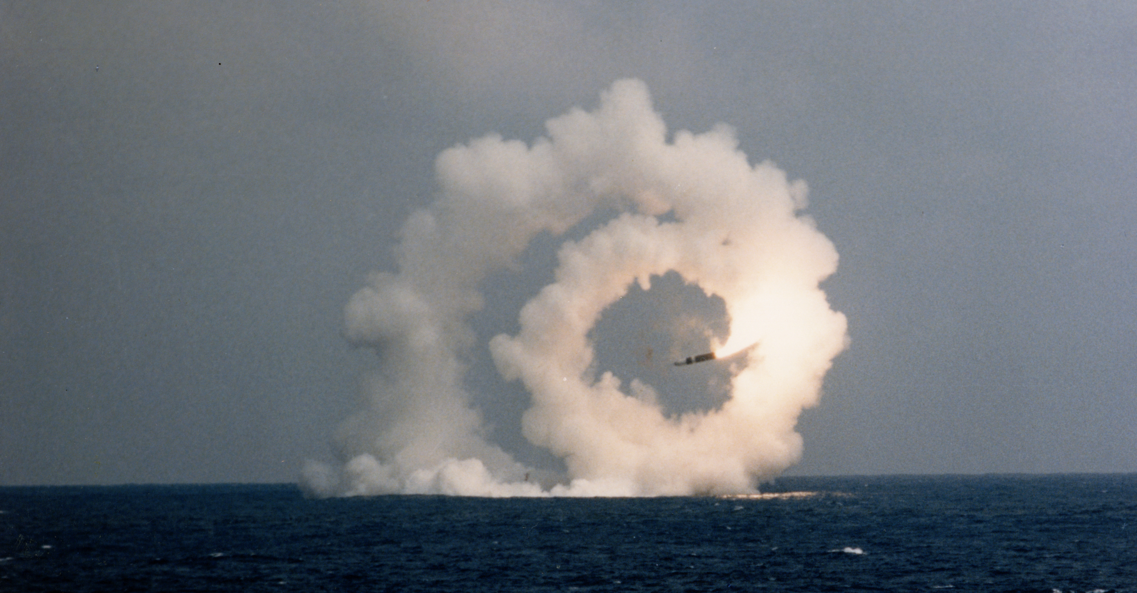 The first Trident II (D5) Performance Evaluation Missile (PEM-1) spins out of control after being launched from USS Tennessee (SSBN 734) on March 21, 1989. 